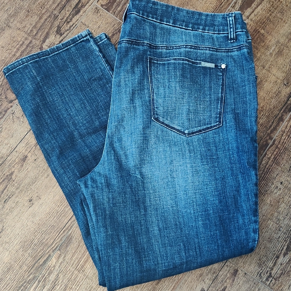 SO SLIMMING GIRLFRIEND SLIM LEG ANKLE jean